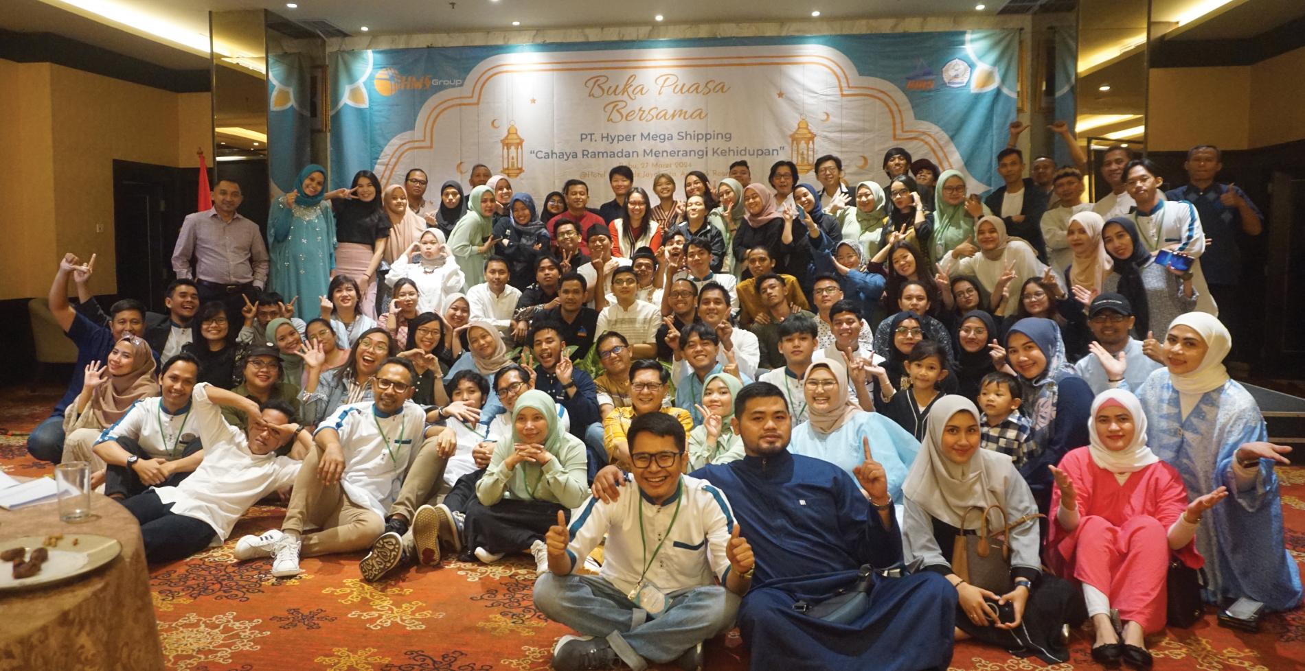 Memperkuat Kebersamaan, Hyper Mega Shipping Buka Puasa Bersama Karyawan & Keluarga