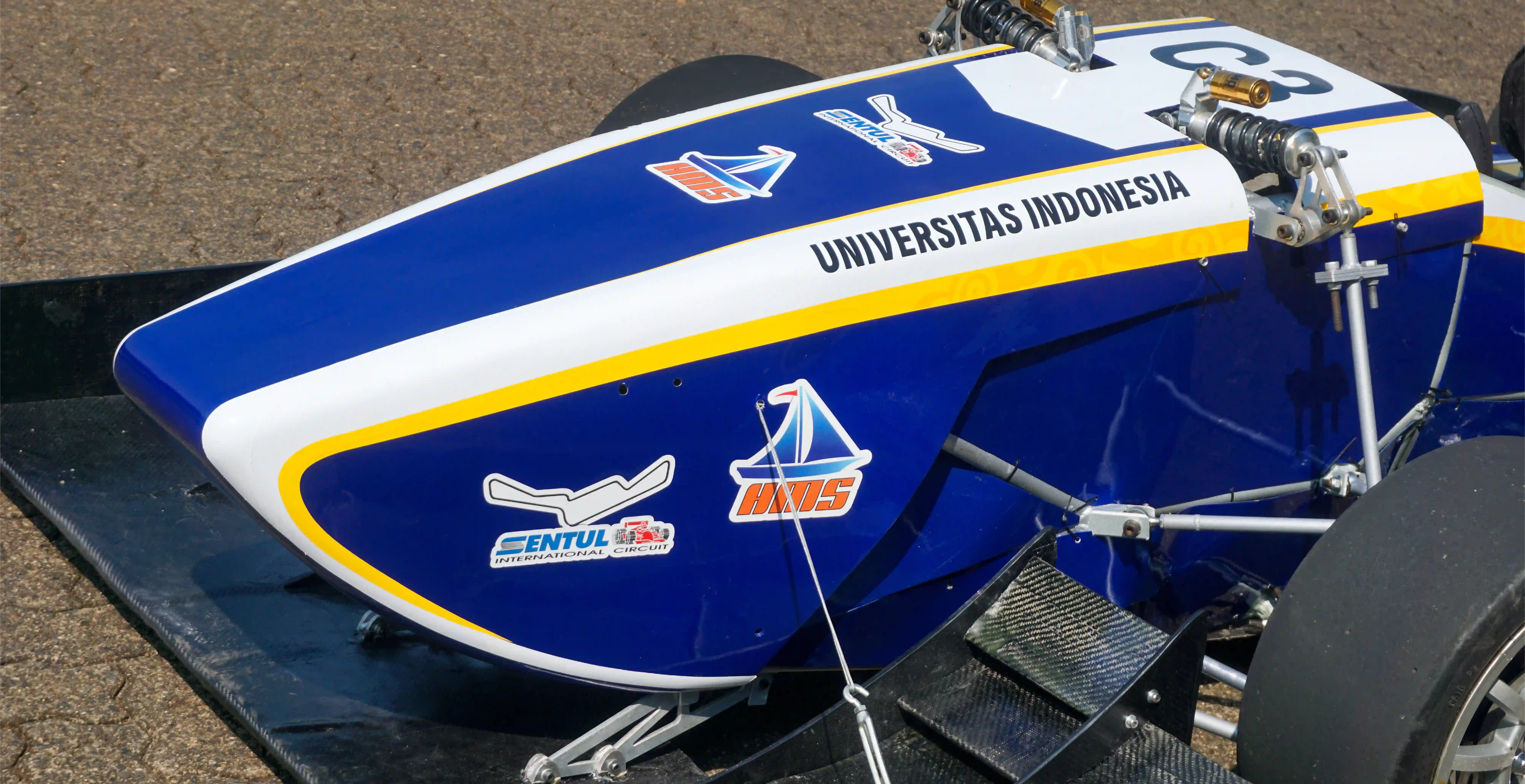 UIRT 03 